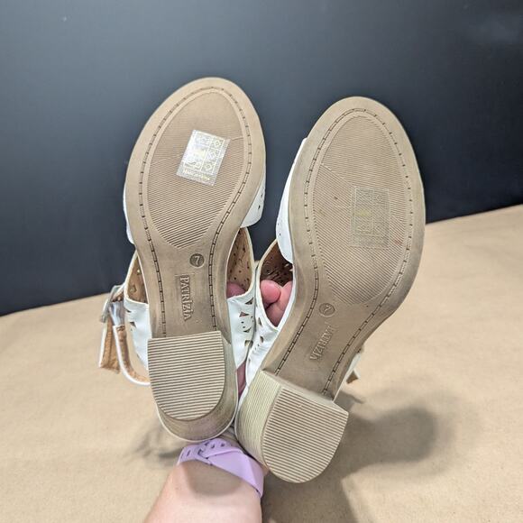 Patrizia Spring Step Arirose Peep Toe Sandals White Faux Leather Heels Womens 7 - Picture 3 of 5